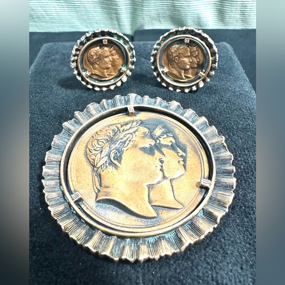 Vtg 1810 French Bronze Emperor Napoleon & Wife Marie Louise Brooch-Earring set